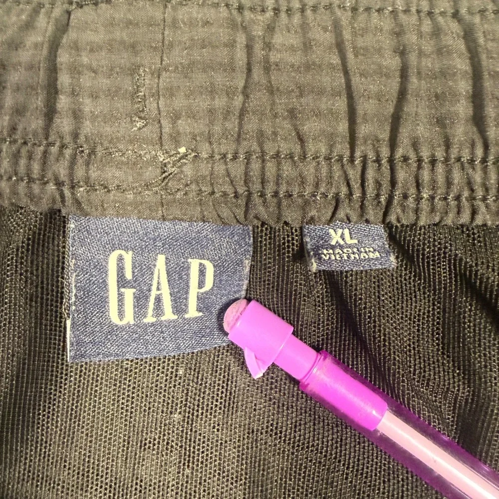 Gap Swim Trunks Mens XL Black 6 Inch Seersucker Mesh‎ Lined Swimming Shorts